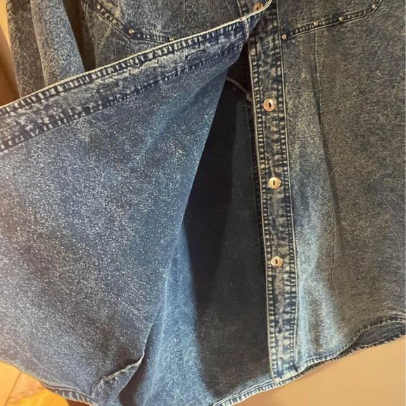 Vintage Jean Shirt :) - Picture 2 of 4